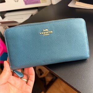 Coach Teal Pebbled Leather Zip Wallet with Gold Logo